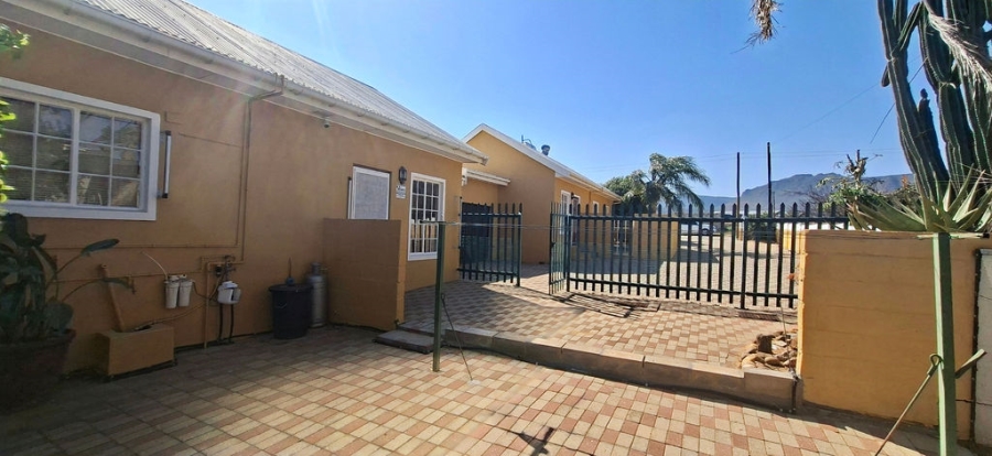 4 Bedroom Property for Sale in Klawer Western Cape